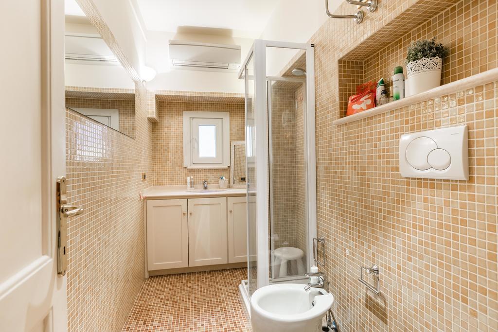 Navona Bernini Lodge Rome Bagian luar foto