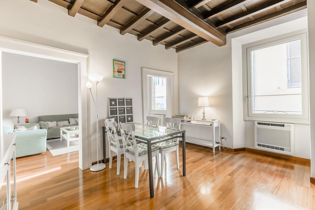 Navona Bernini Lodge Rome Bagian luar foto
